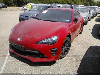 Illustration for article titled I'm Turning A Salvage Toyota 86 From Hurricane Harvey Into A Race Car For Charity